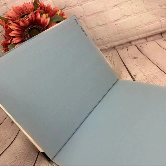 vintage penquins and polar bears animals of ice and snow children's book 1985 - Picture 4 of 7